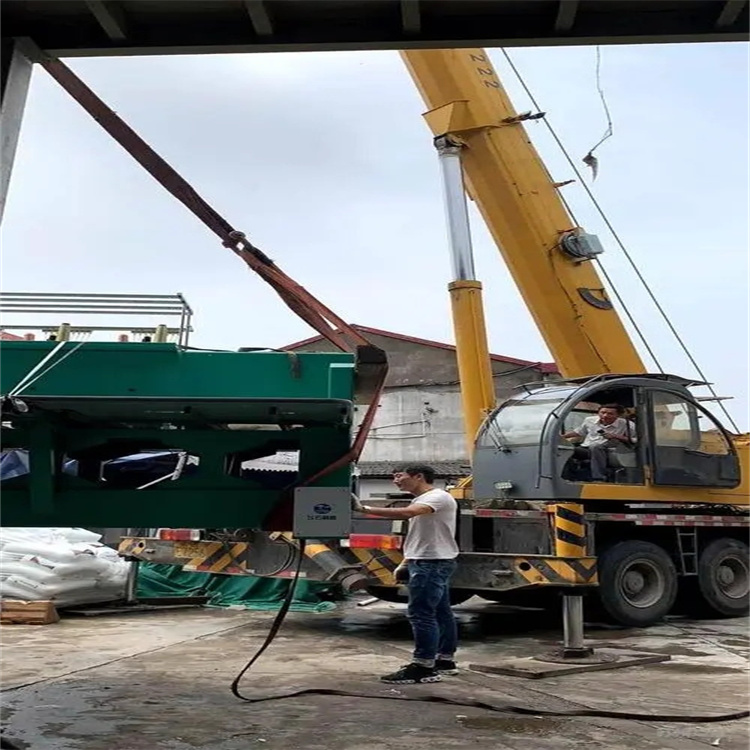 文登吊风力发电机的吊车大概多少钱